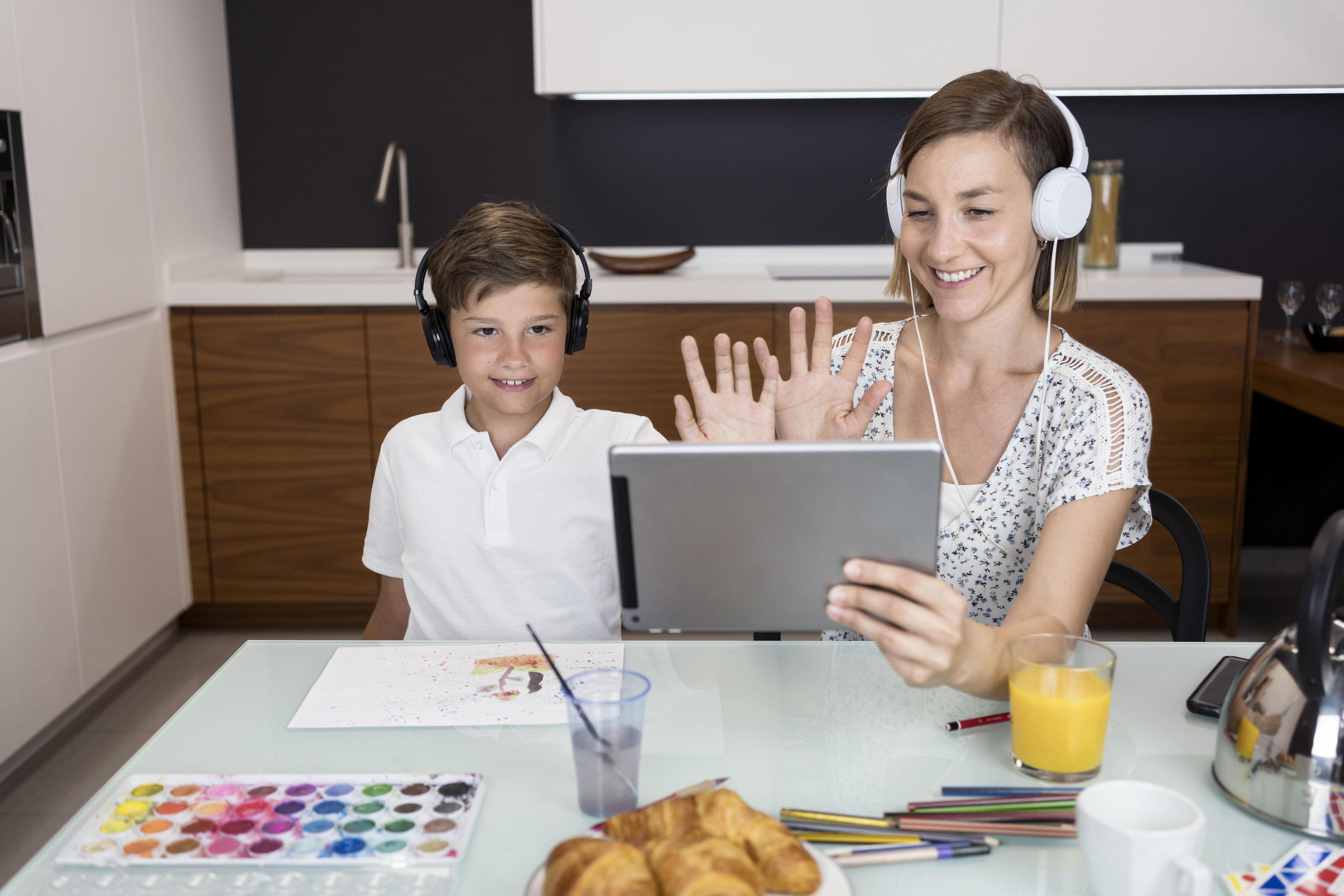 Boost Parent Satisfaction with Smarter Communication Using SchoolScout